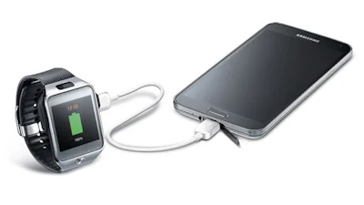 Samsung laat smartwatch opladen via smartphone