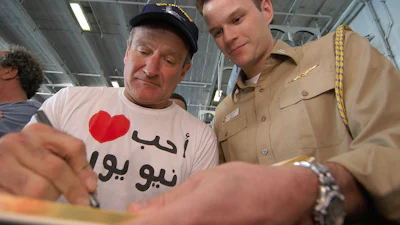 Dood Robin Williams zorgt voor explosieve stijging op downloadsites