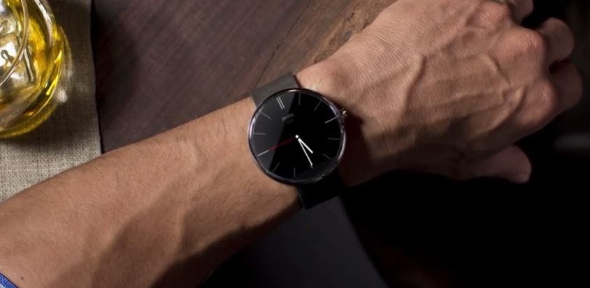 Waarom de Moto 360 een klassiek ontwerp heeft