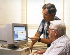 Hoe ouder, hoe e-mailer