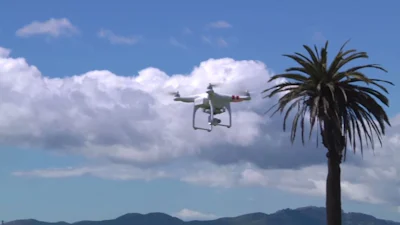 Studenten van USF kunnen drone lenen van bibliotheek