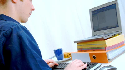 Helft notebookgebruikers kampt met gewrichtsklachten