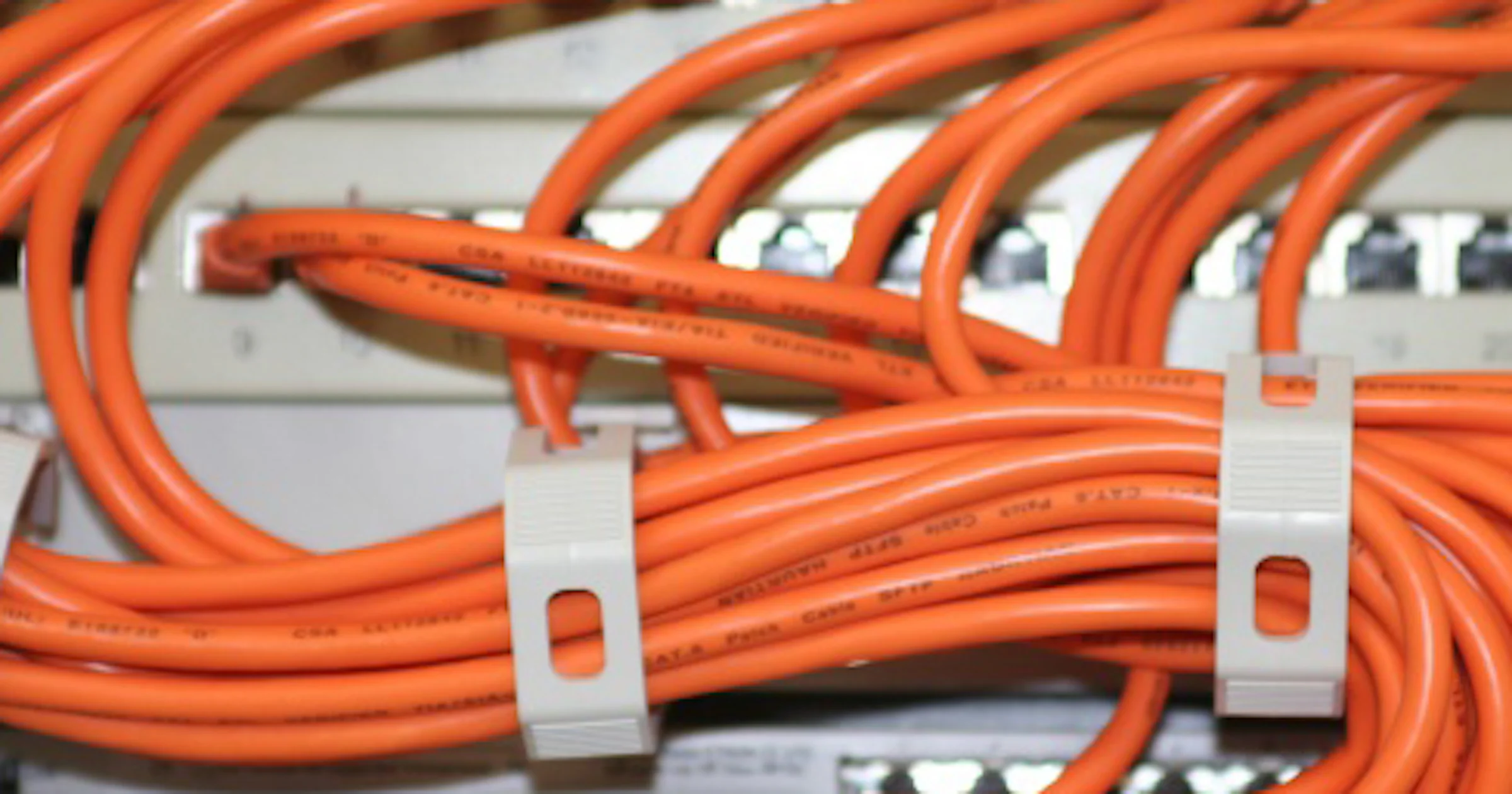 Kabelinternet gemiddeld drie keer sneller dan ADSL