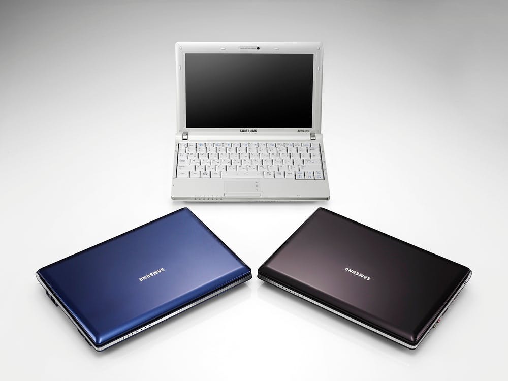 Samsungs netbook: 8 uur werken met één accu