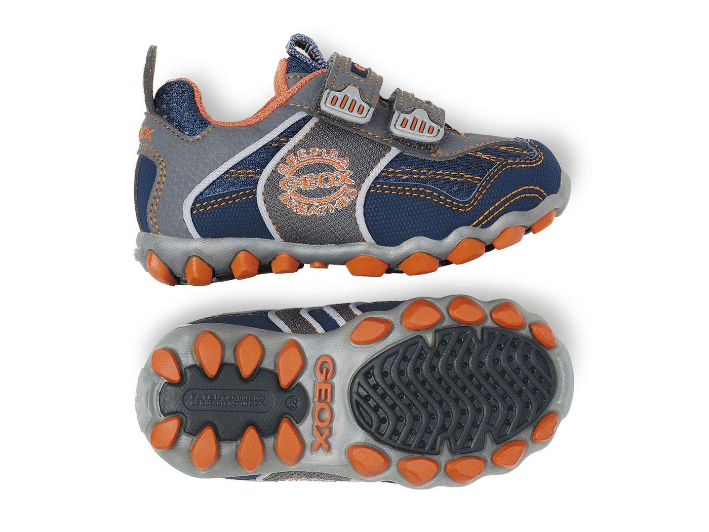 Mogelijk schoen-membraan in 100 dollar-laptop