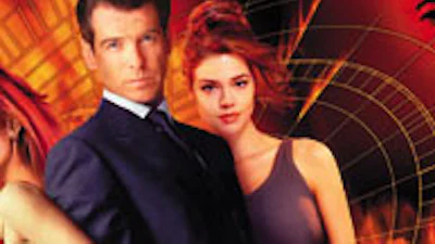 Bondgirl smijt met laptops