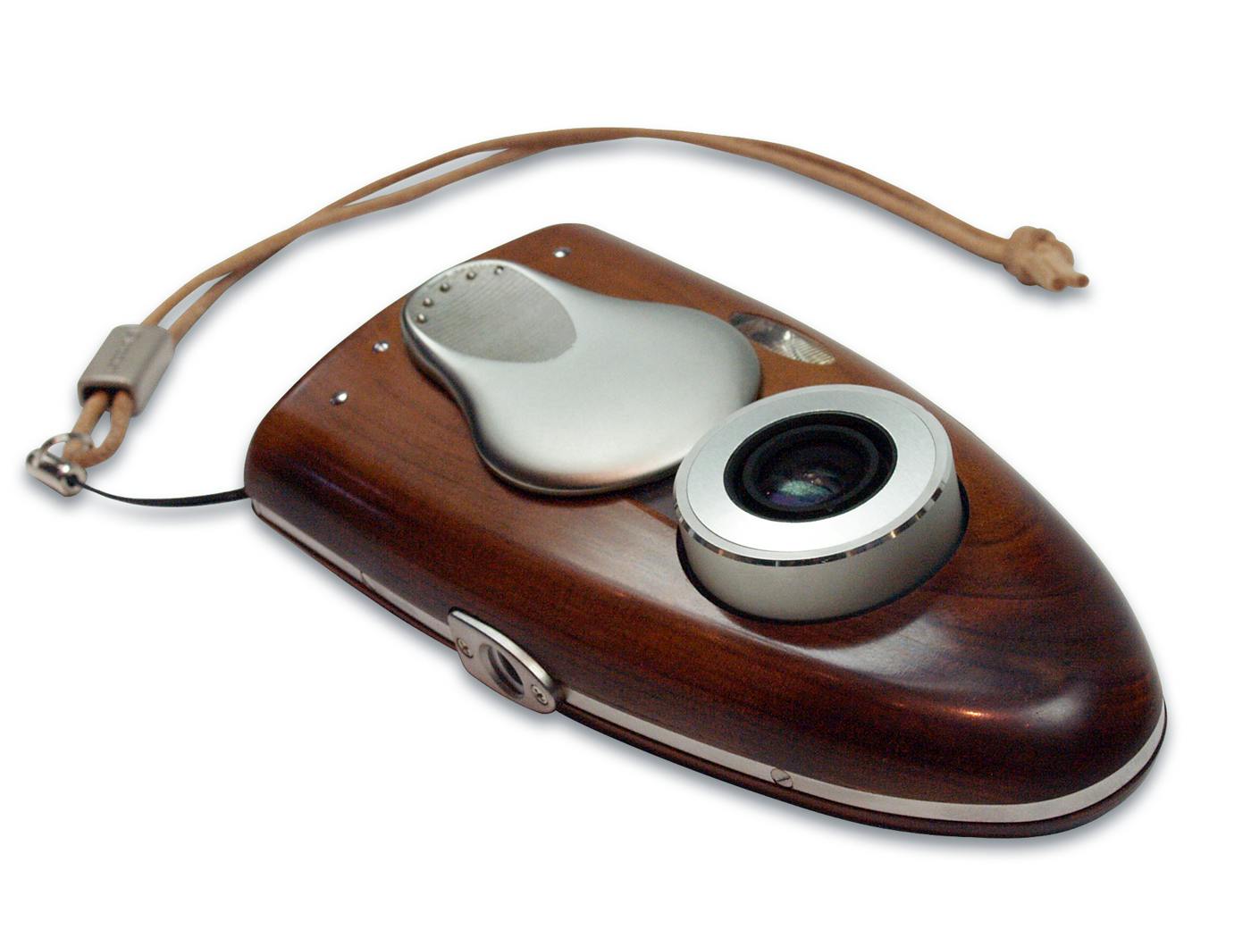 Olympus gaat in de houtbewerking