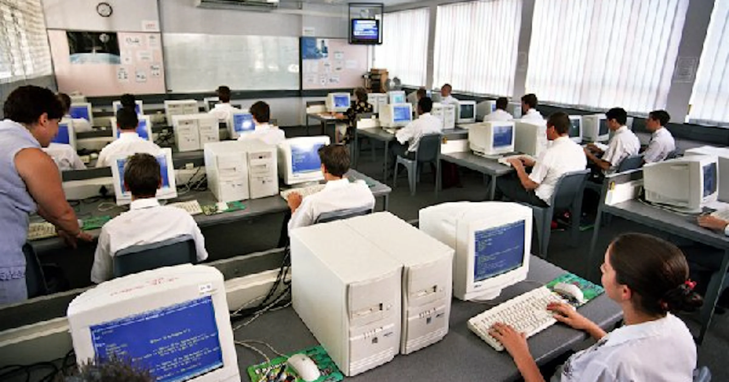 Internet thuis wordt vooral gebruikt voor school