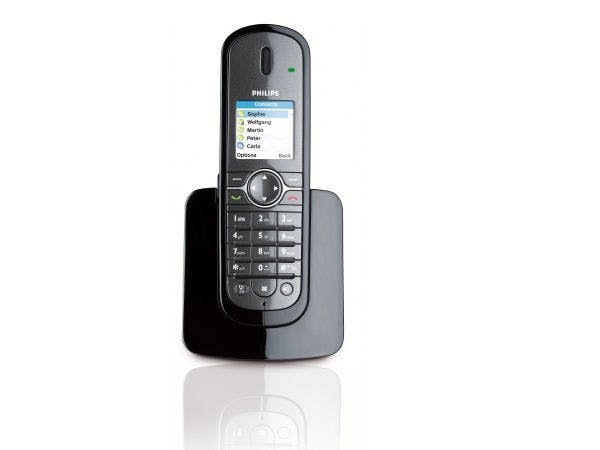 Vers van de IFA: eerste DECT telefoon voor Skype