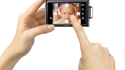 Sony herkent de glimlach van een kind