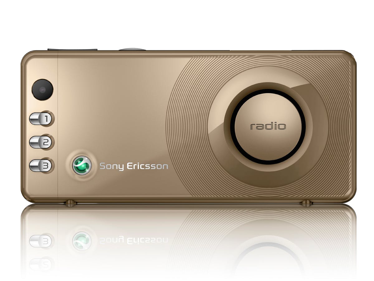 Nieuwe telefoons Sony Ericsson hebben radio aan boord