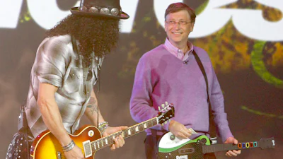 CES: Bill Gates rockt!