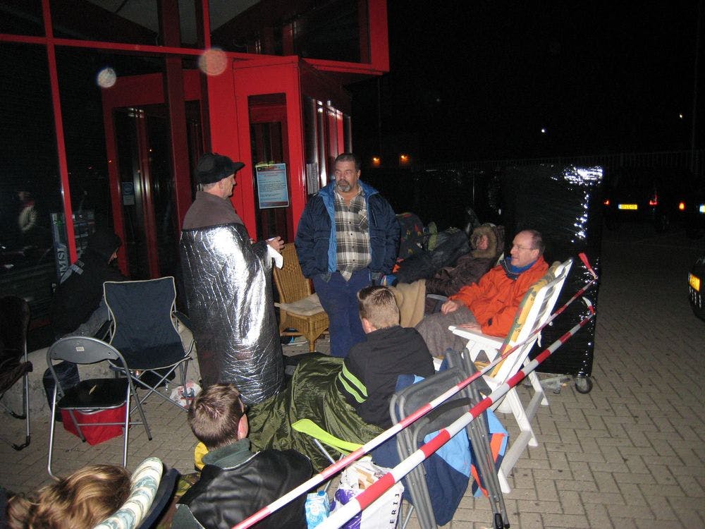 Een nacht lang in de rij: pc voor 99 euro
