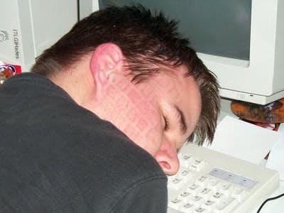 Slaapt u slecht? Zet de pc eens uit!