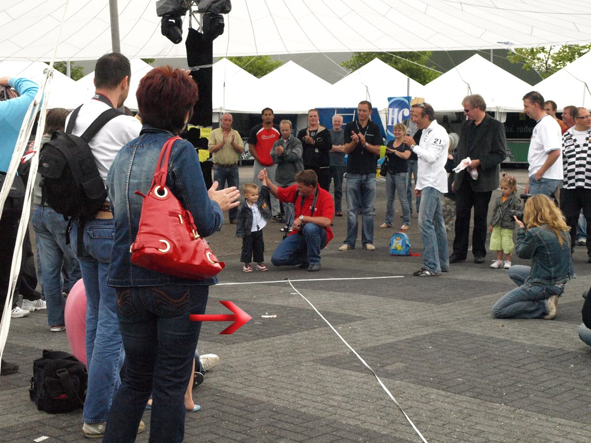 NK Camerawerpen: ruim 60 meter