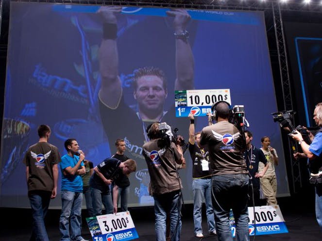 Nederland succesvol op wk-gaming in Parijs