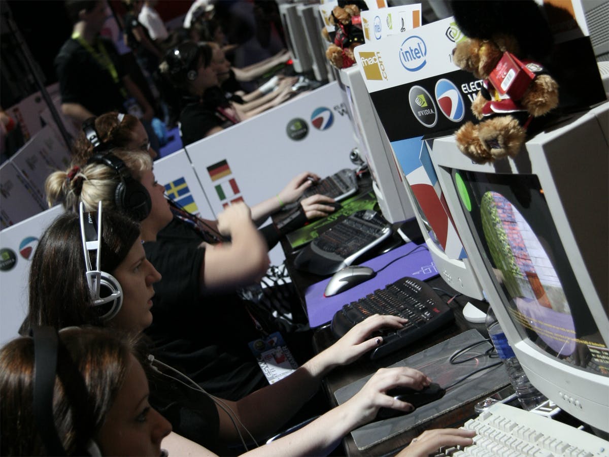 Nederlandse delegatie naar WK-Gaming Parijs