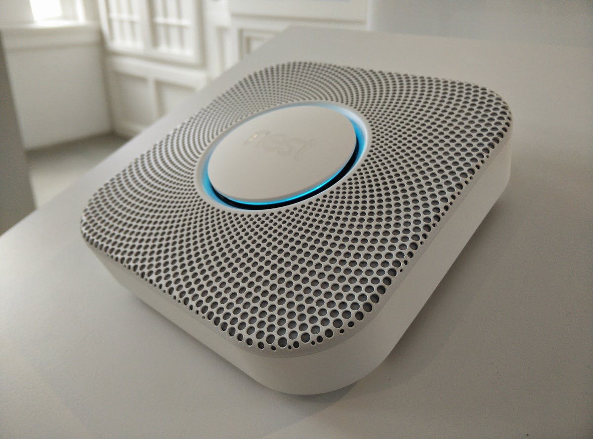 Nest-thermostaten en -rookmelders gaan locatiegegevens gebruiken