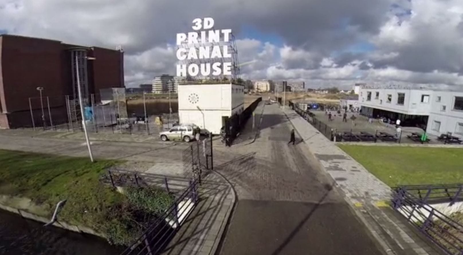 In Amsterdam wordt 3D-grachtenpand geprint