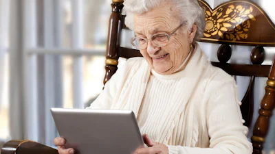 Nederlandse ouderen massaal aan tablet