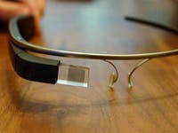 Doe je autodeur op slot met Google Glass