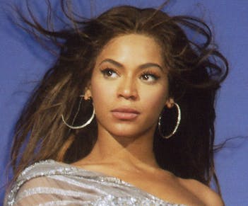 Zangeres Beyoncé breekt records met nieuwste iTunes-album