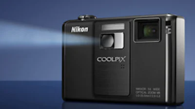 Nikon Coolpix combineert camera met projector