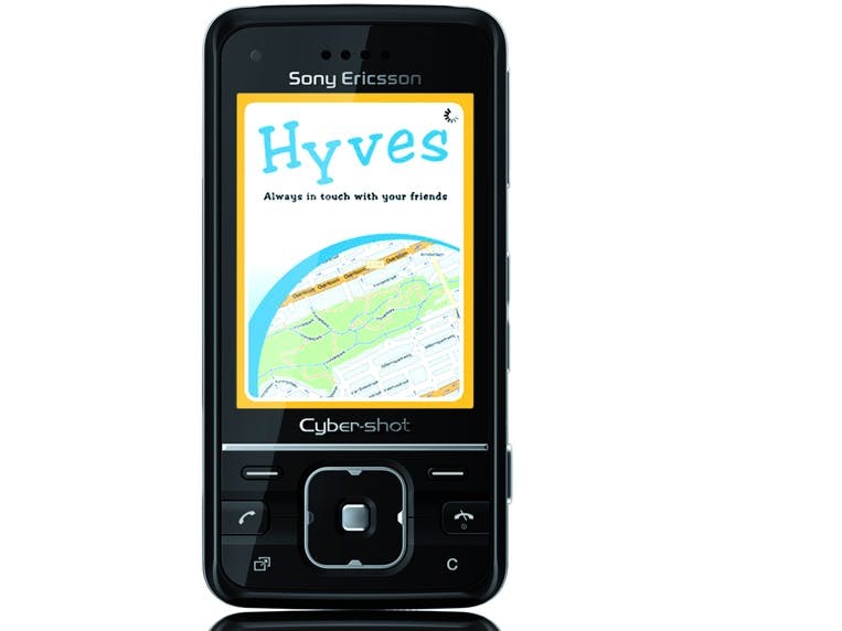 Sony Ericsson komt met Hyves-mobieltjes