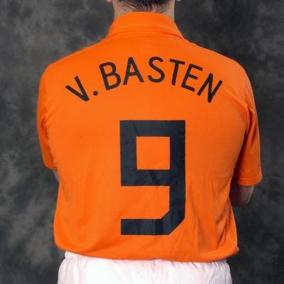 WK-gekte: veiling originele gesigneerde Oranje-shirts