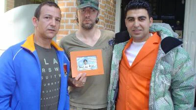 Cabaratier Najib Amhali veilt voor het goede doel