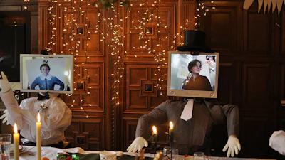 Als robot aanschuiven aan het kerstdiner