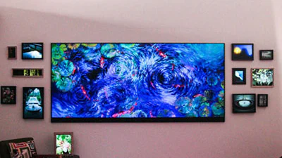 Microsofts 120-inch 4K tv