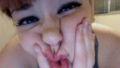Facebookers onbewust opgenomen op webcam door lek