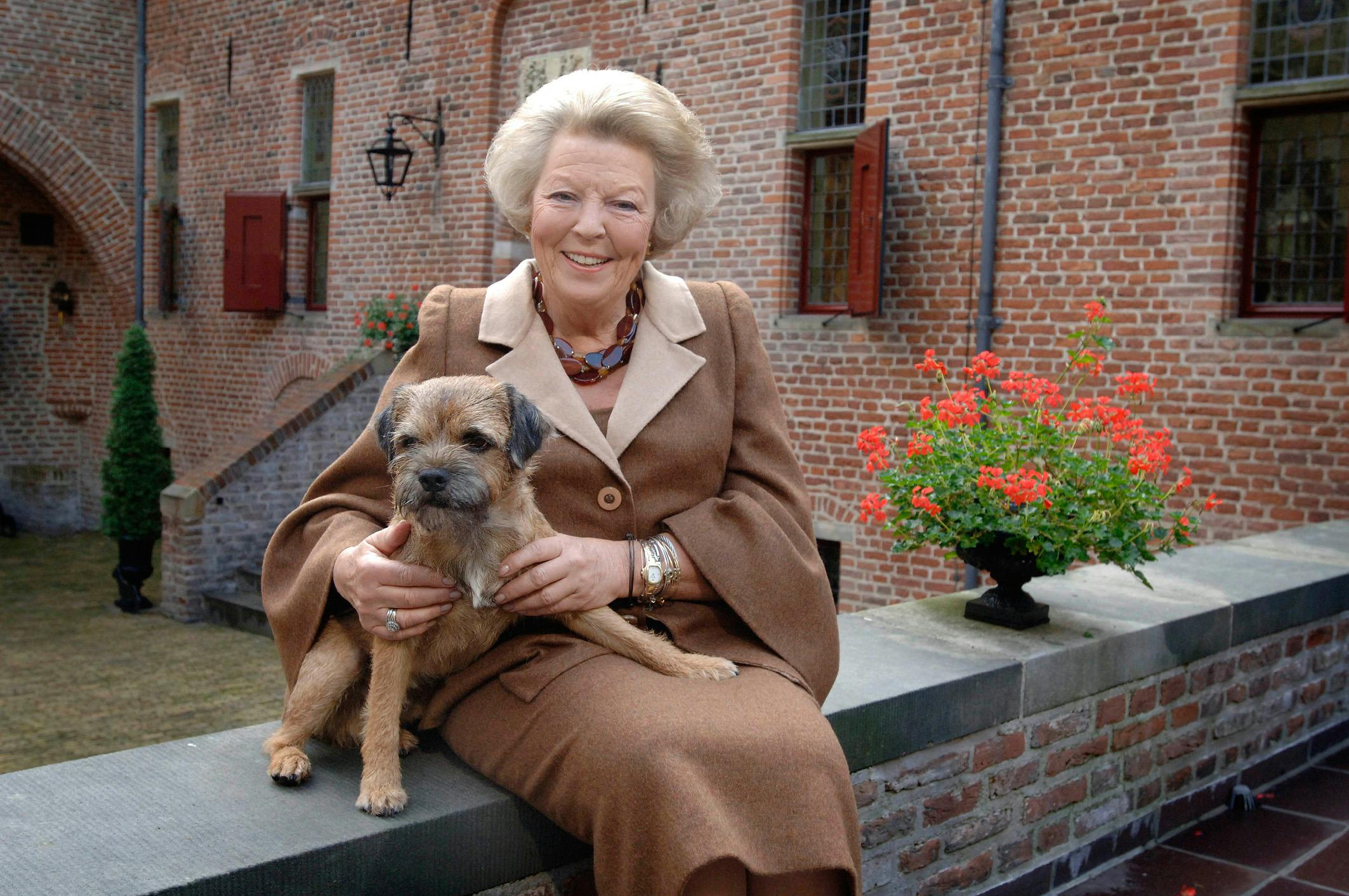 Beatrix is de populairste Oranje
