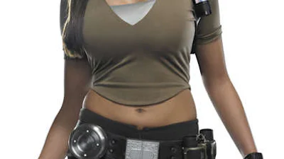 Van winkelmeisje tot de nieuwe Lara Croft