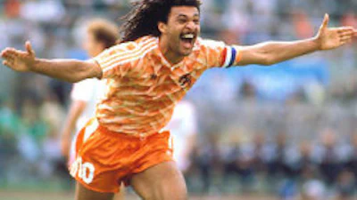 Laat uw snorharen staan voor Oranje en KIKA