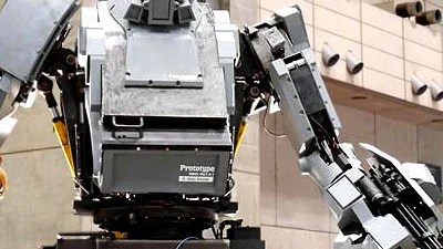 Kuratas gewapende robot van 4 meter te koop