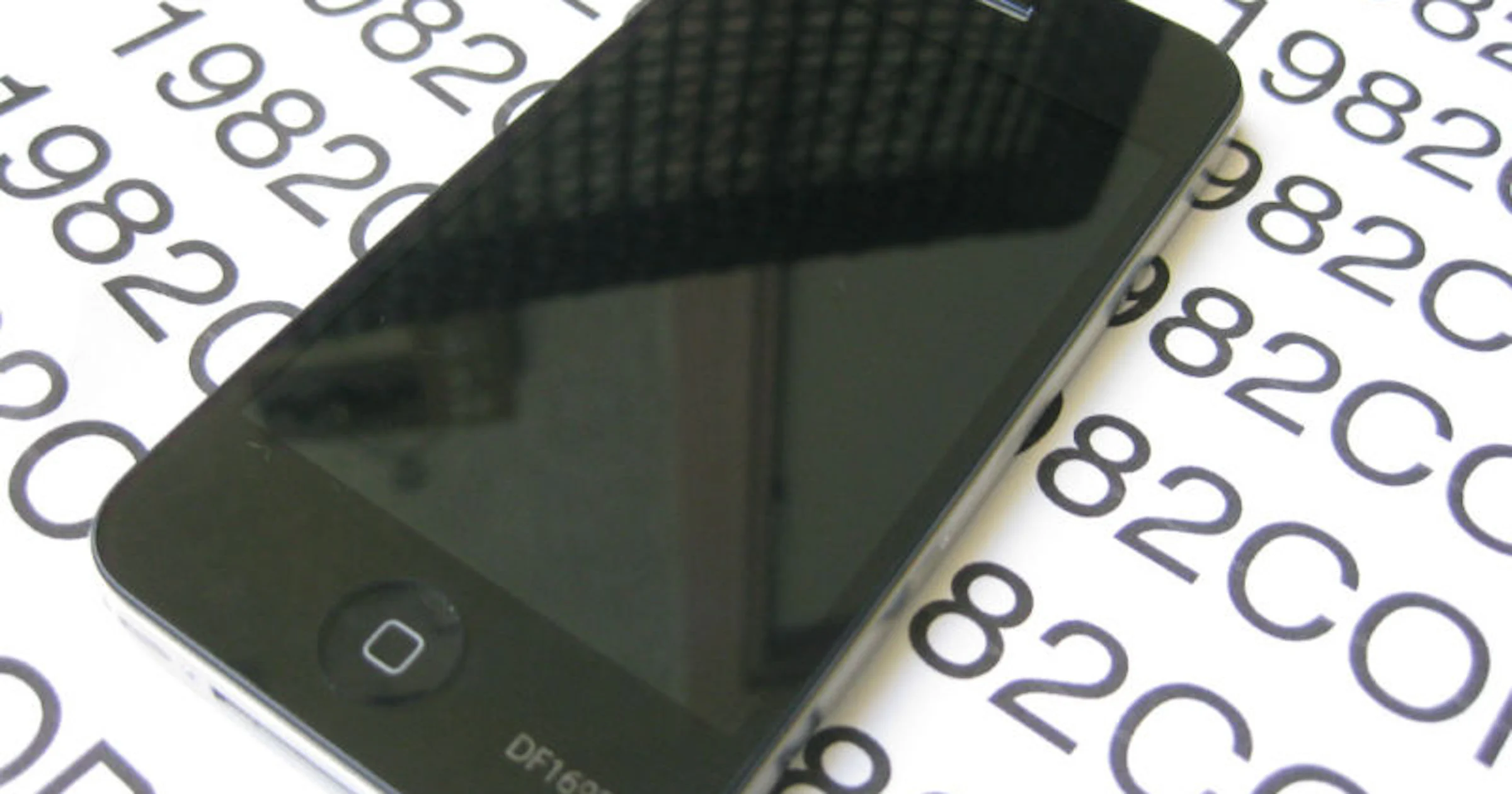 Lekken van iPhone 4 kost 30 jaar cel