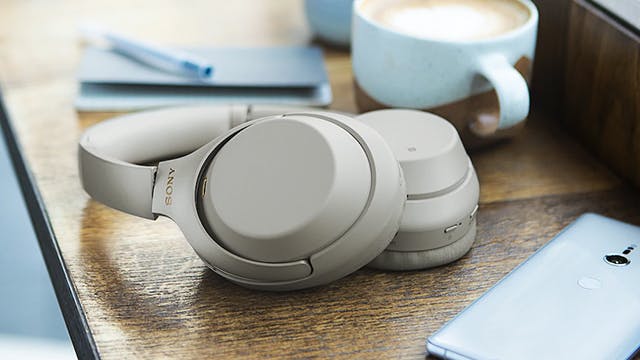 Beste noise cancelling koptelefoon: Ongestoord luisteren