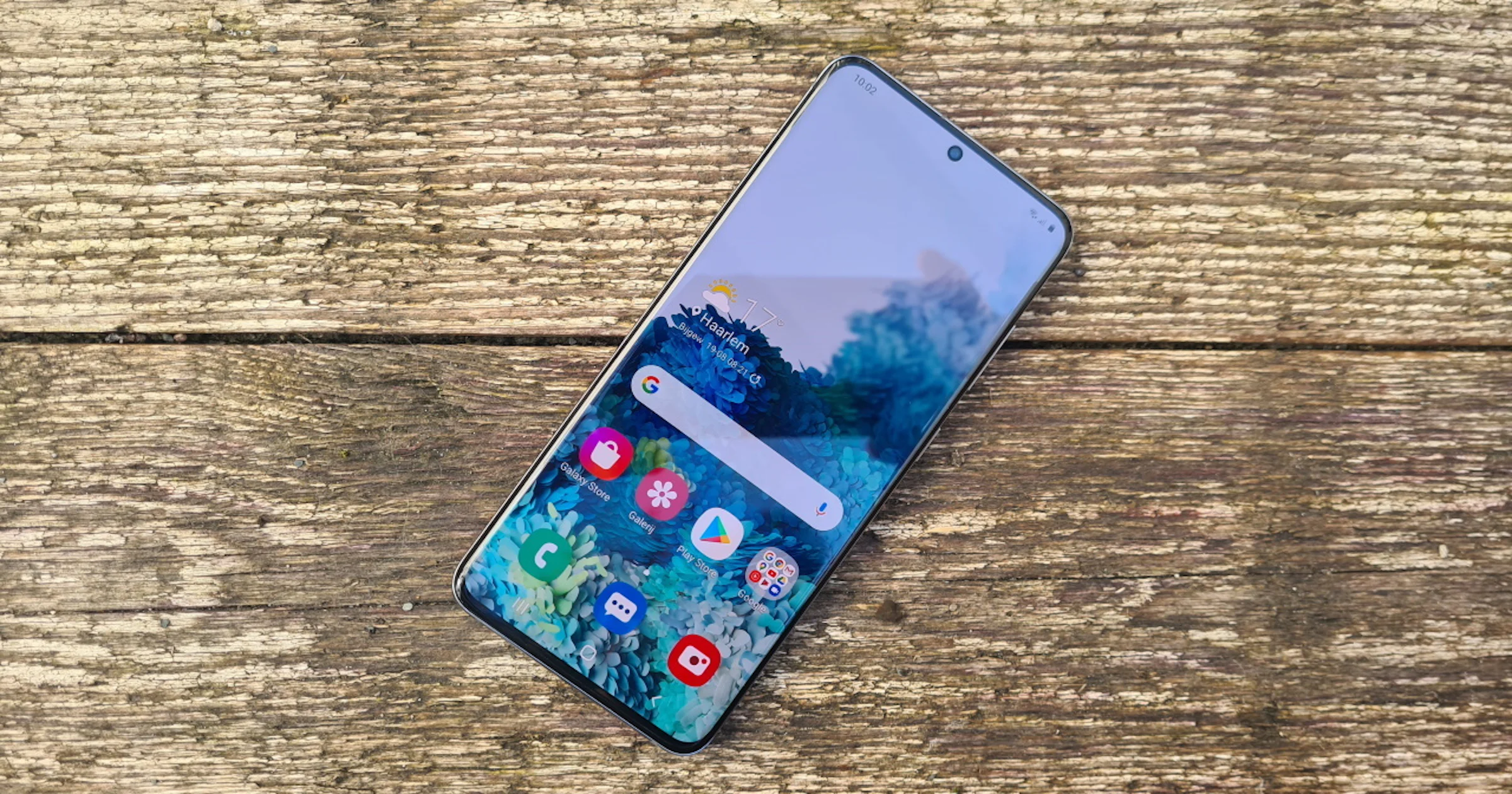 Samsung Galaxy S20 - Bescheiden broertje