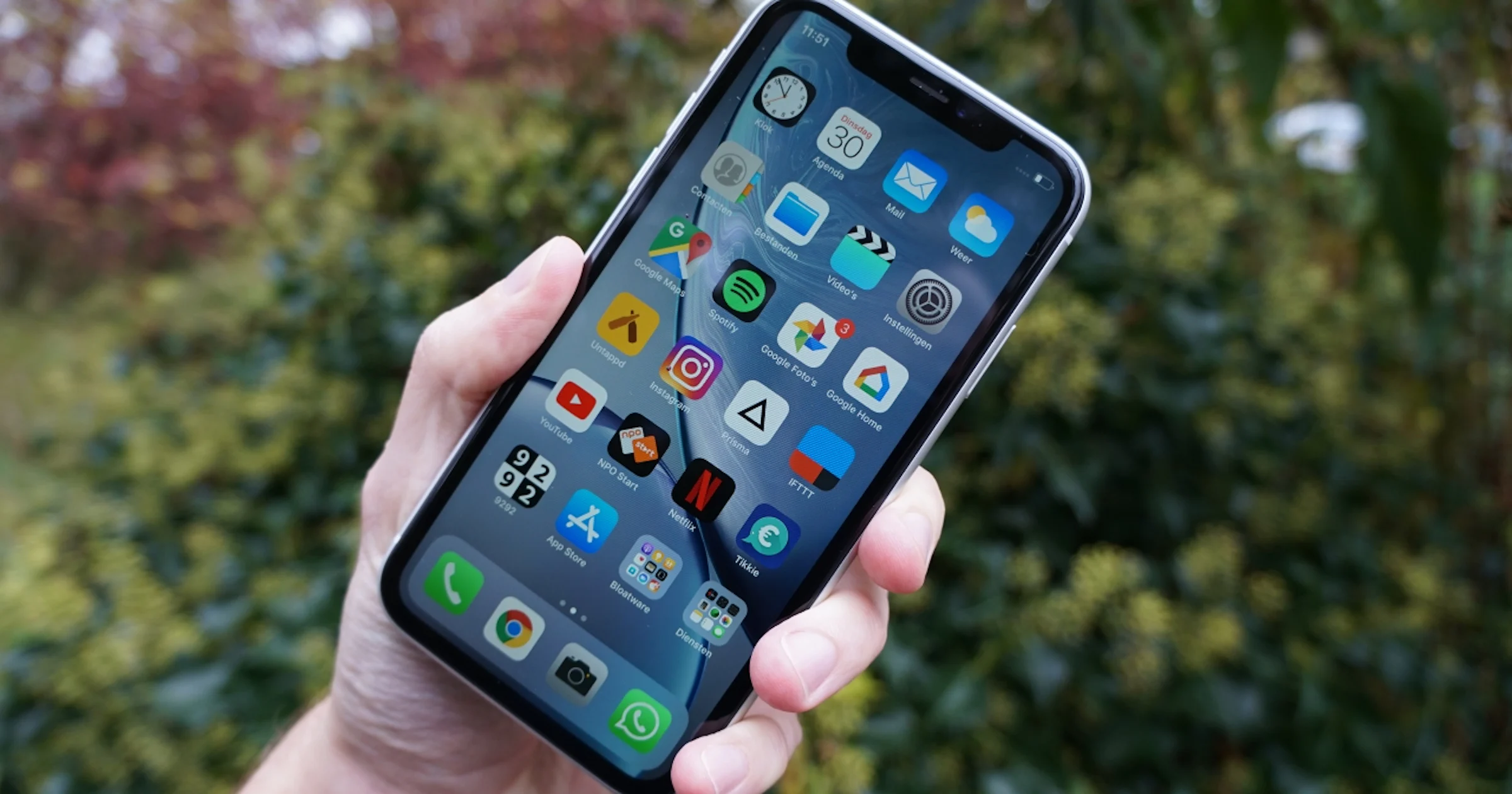 iPhone XR - Tussen wal en schip
