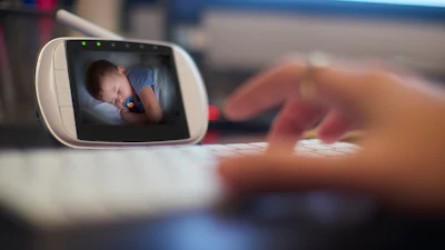 Babyfoons met camera: zijn ze het waard?