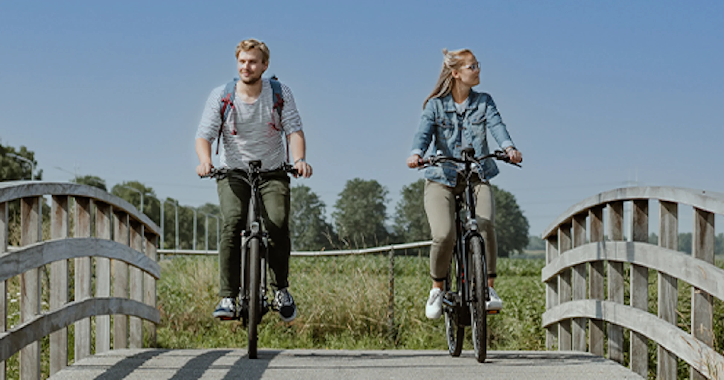 Vier tips om veilig te fietsen bij zonnig weer