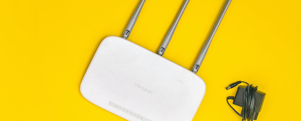 Waar zet je je router neer voor de beste wifi-verbinding?