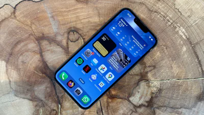 iOS 16: zo haal je het meest uit je vergrendelde scherm