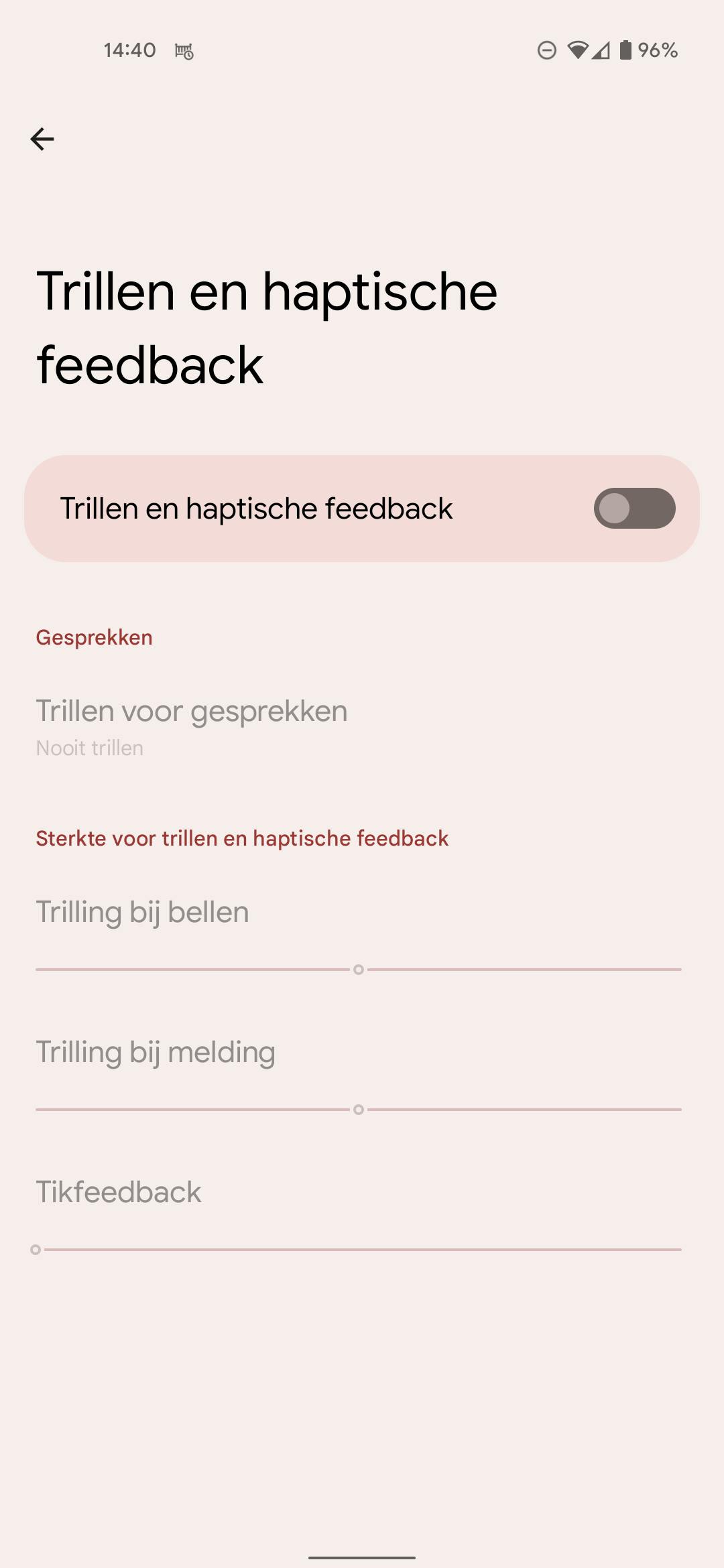 Zet haptische feedback uit om je accu te sparen.