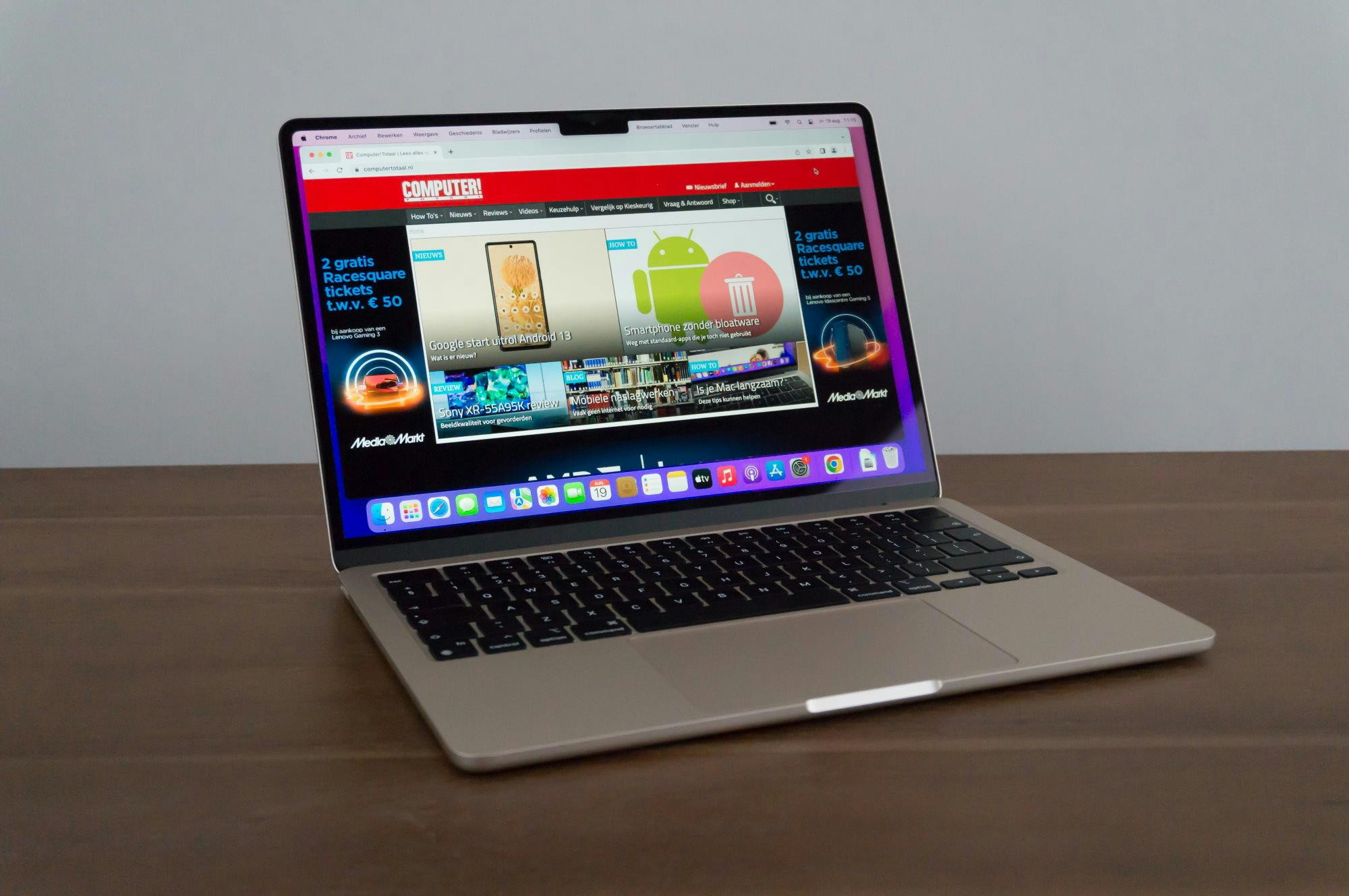 MacBook Air M2