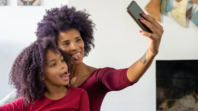 Ouderlijk toezicht op smartphones stel je zo in