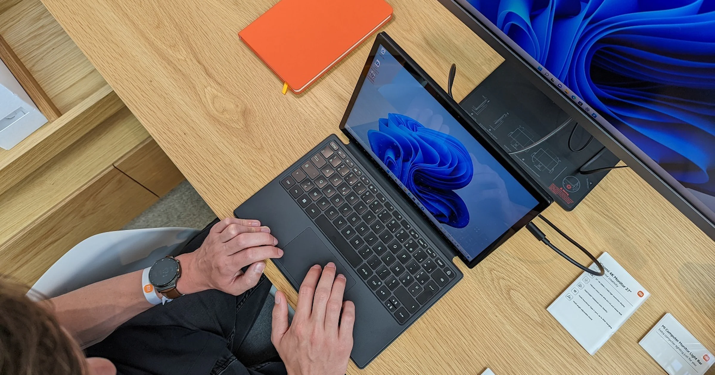 De Xiaomi Book S moet het Windows-convertibles moeilijk gaan maken