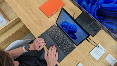 De Xiaomi Book S moet het Windows-convertibles moeilijk gaan maken